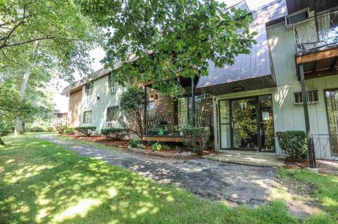 11 Strawberry Bank Road 17 Nashua NH 03062