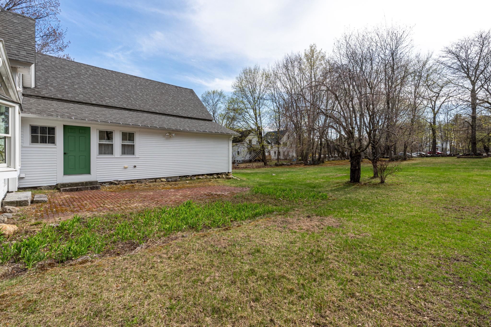 127 Maple Street