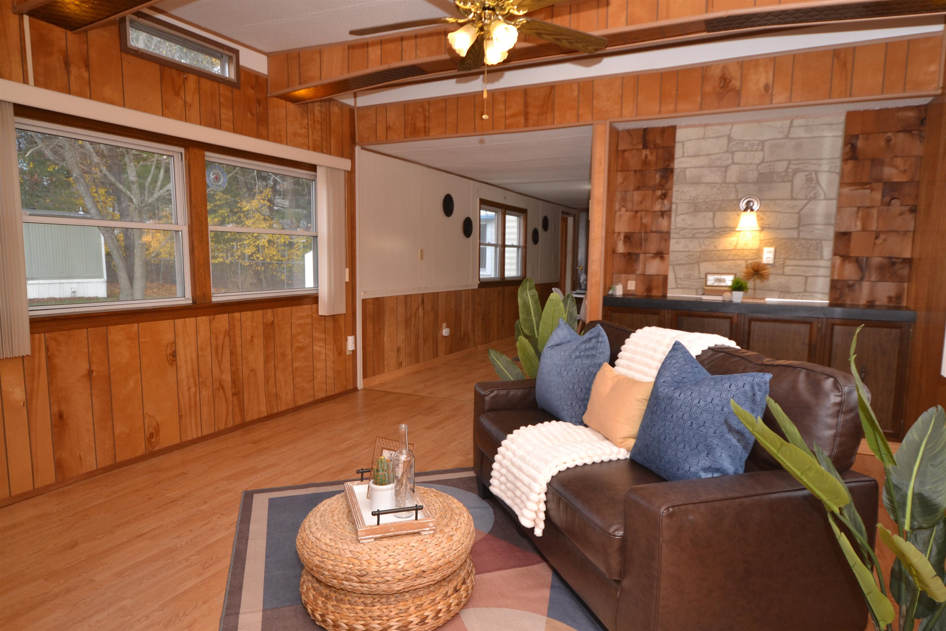 15 Bridle Path Trail