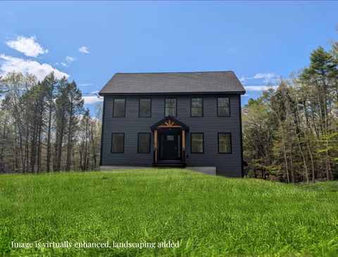 16 Meindl Road Raymond NH 03077