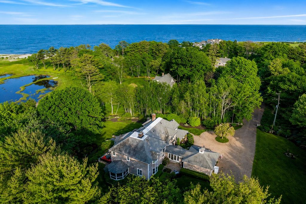 Photo of 6 Wildwood Lane, Rye, NH 03870 (MLS # 5085295)