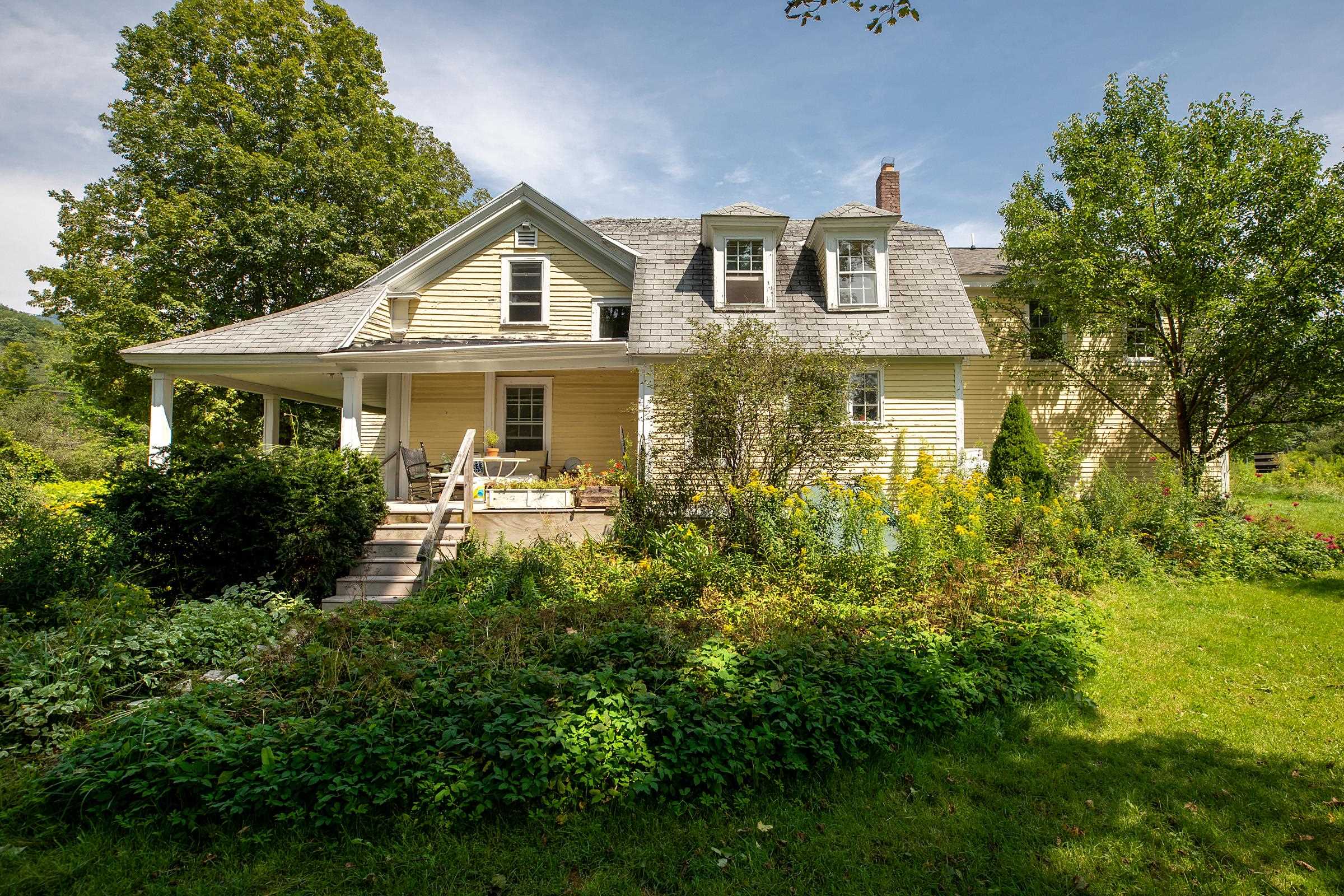 120 Village Street