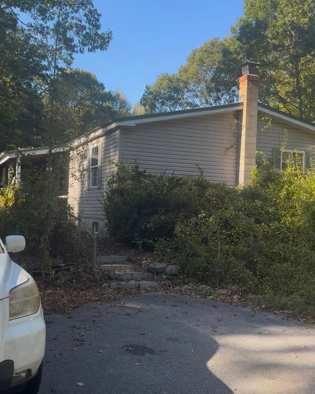 Photo of 17 Trundlebed Lane, Kensington, NH 03833 (MLS # 5083303)