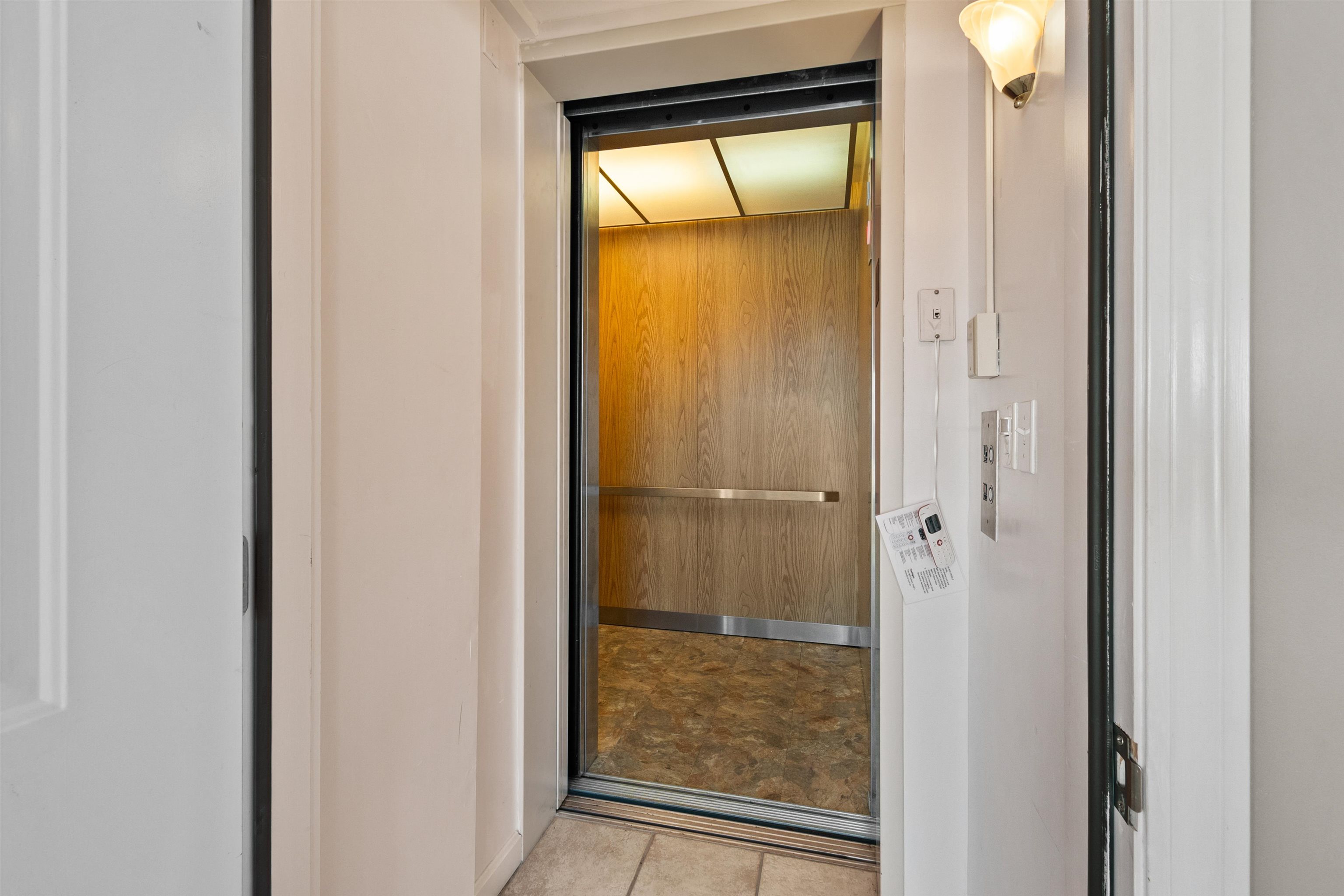 605 Ocean Boulevard 1