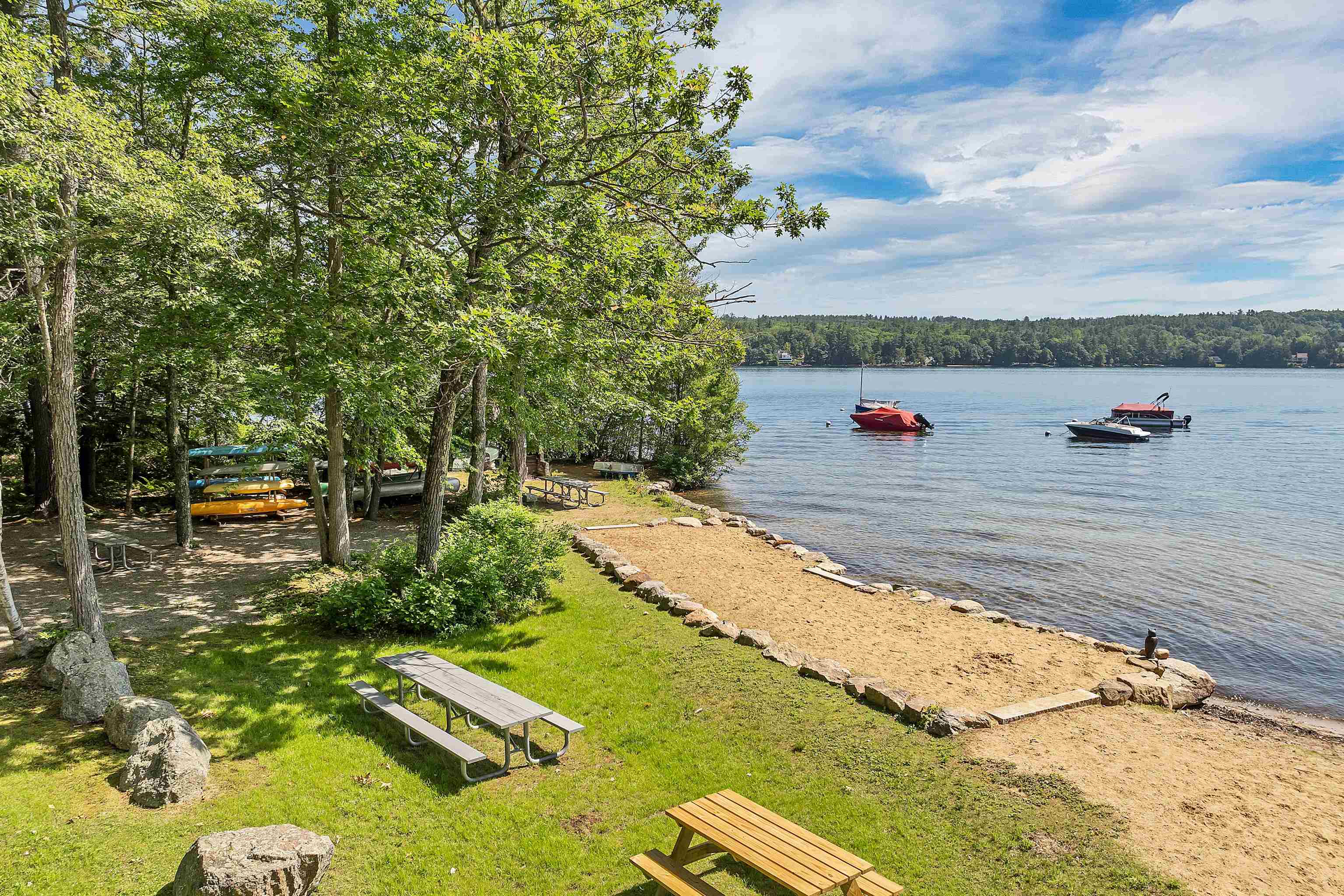 16 Maple Ridge Road