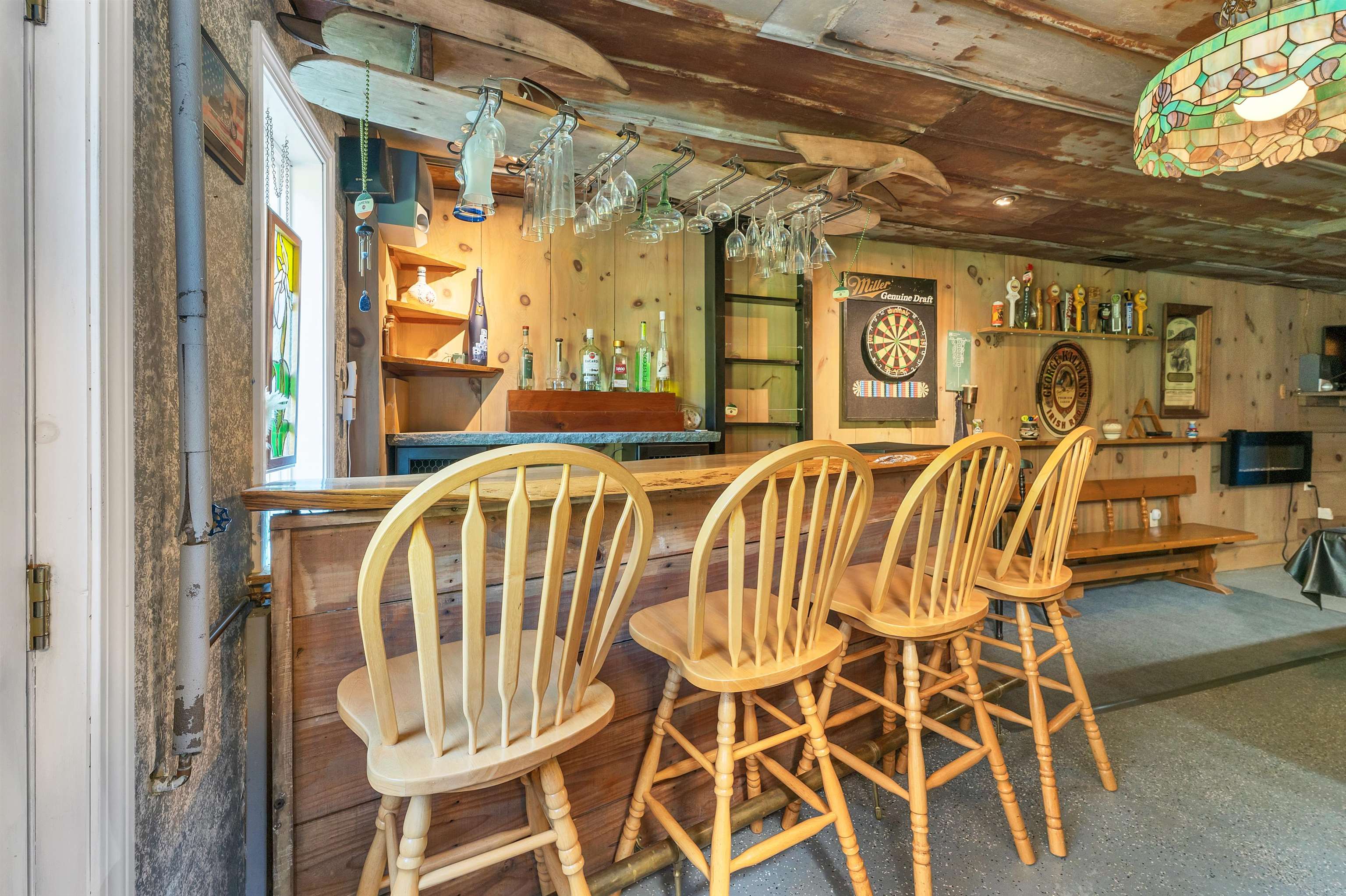 Meredith, New Hampshire 03253, United States, 3 Bedrooms Bedrooms, ,3 BathroomsBathrooms,Residential,Active,160023