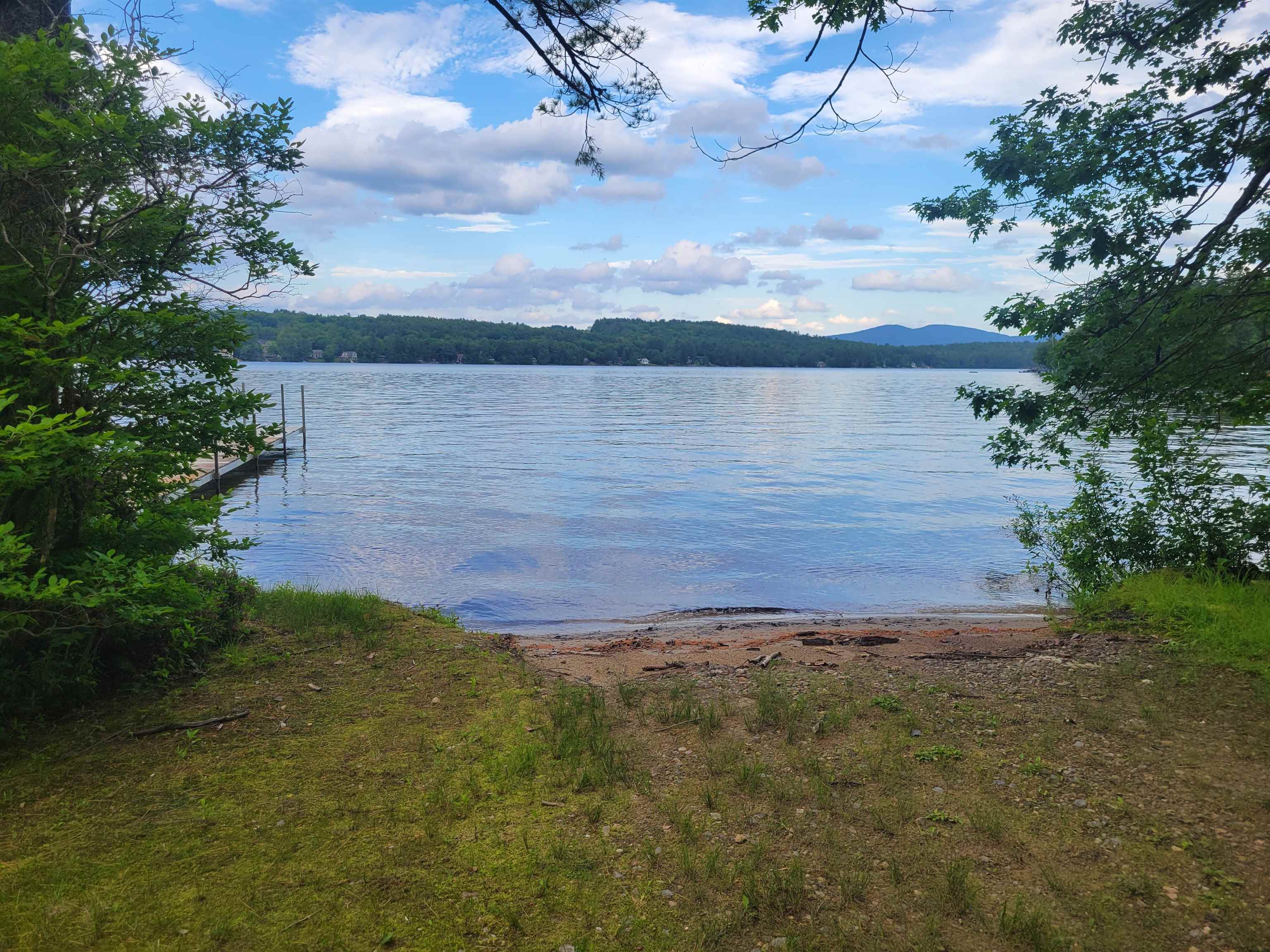 Meredith, New Hampshire 03253, United States, 3 Bedrooms Bedrooms, ,3 BathroomsBathrooms,Residential,Active,160023