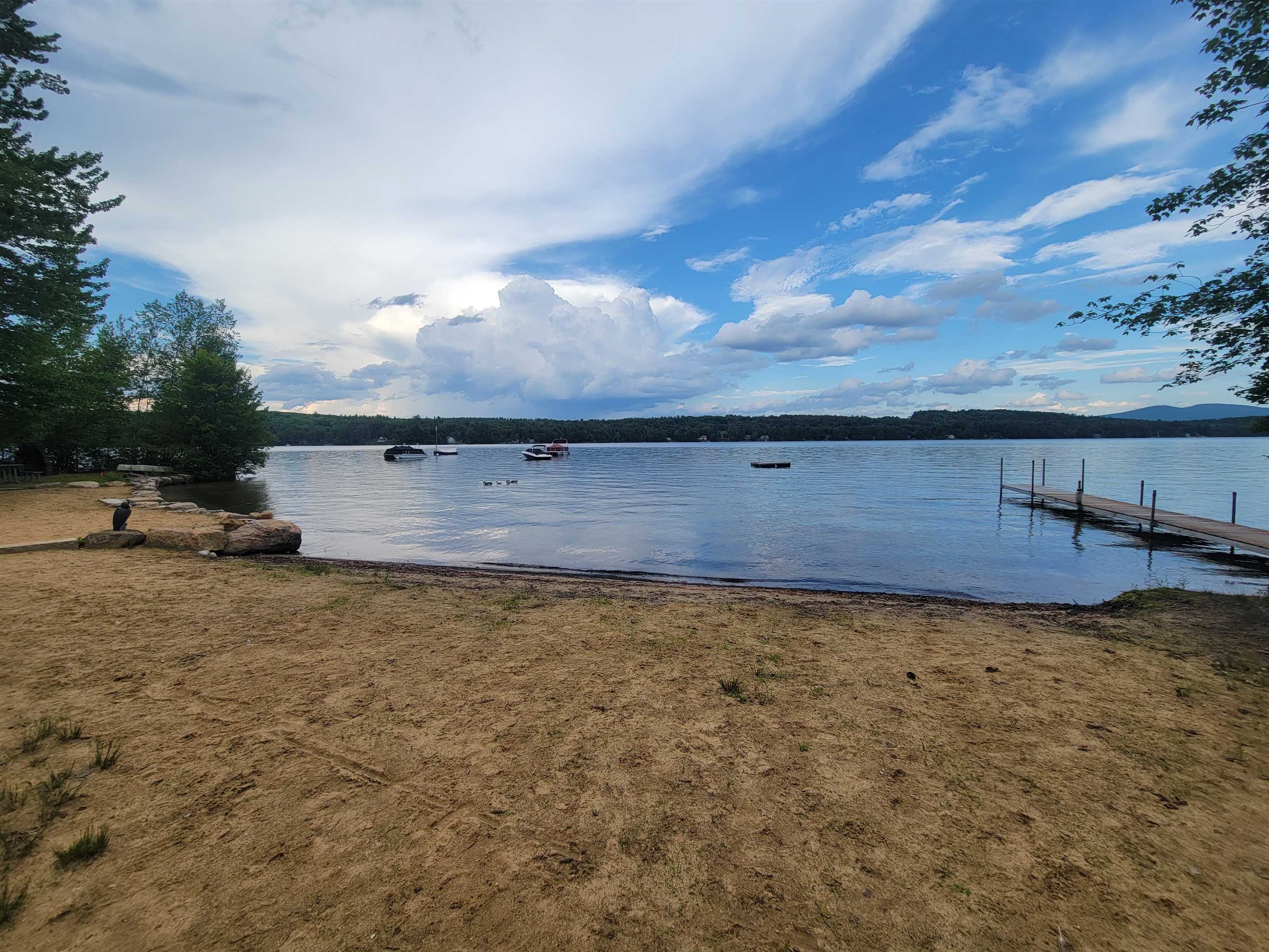 Meredith, New Hampshire 03253, United States, 3 Bedrooms Bedrooms, ,3 BathroomsBathrooms,Residential,Active,160023