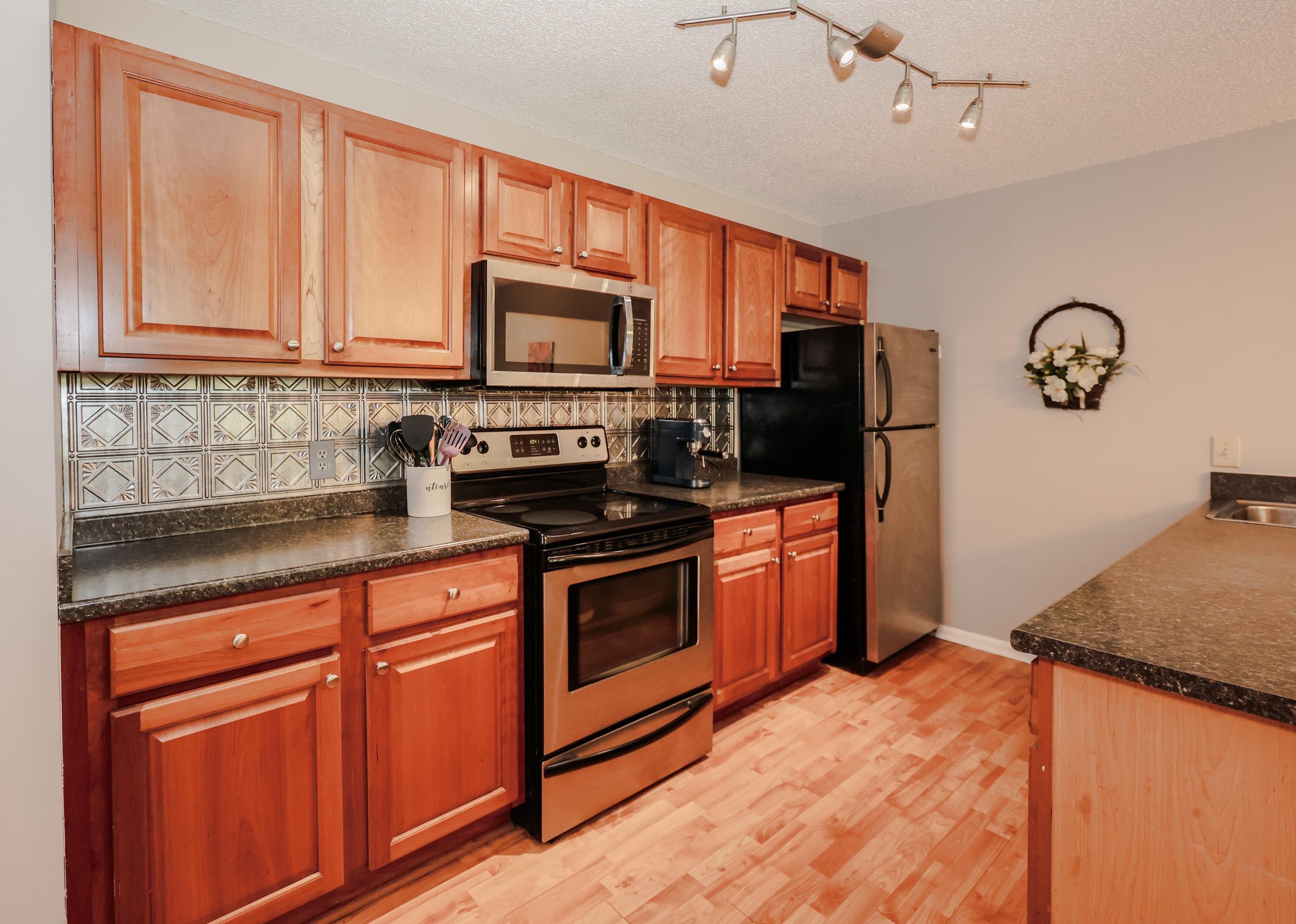 120 Fisherville Road Unit 138