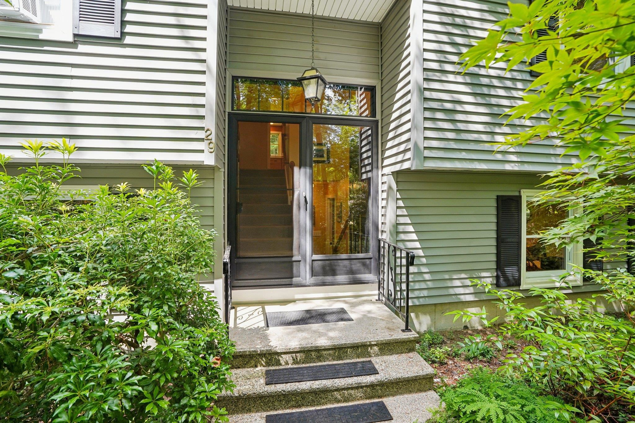 29 Academy Avenue