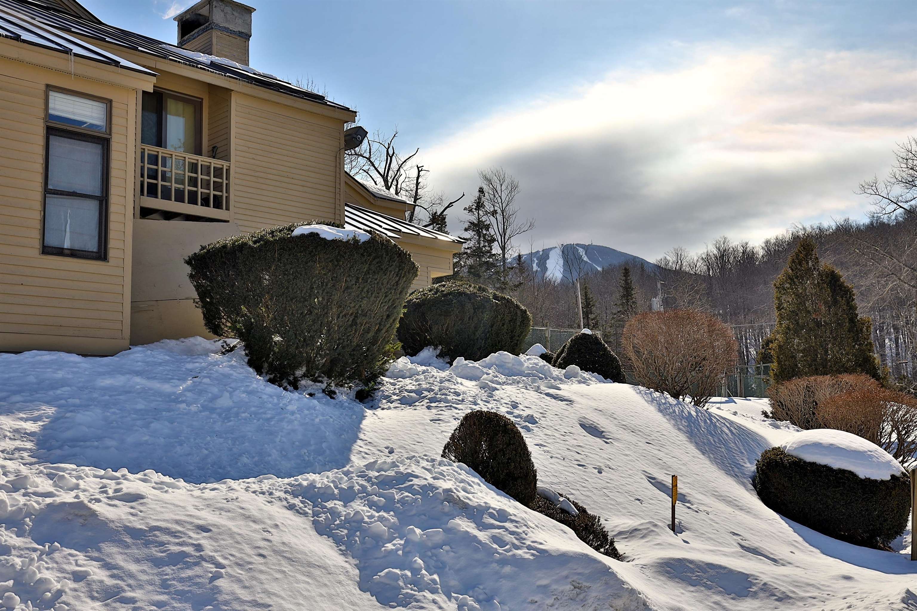 106 Fox Hollow Village C4