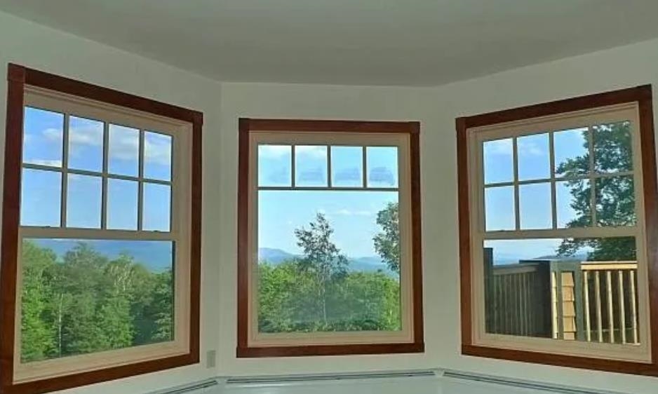 Stowe, Vermont 05672, United States, 3 Bedrooms Bedrooms, ,3 BathroomsBathrooms,Residential,Active,255209