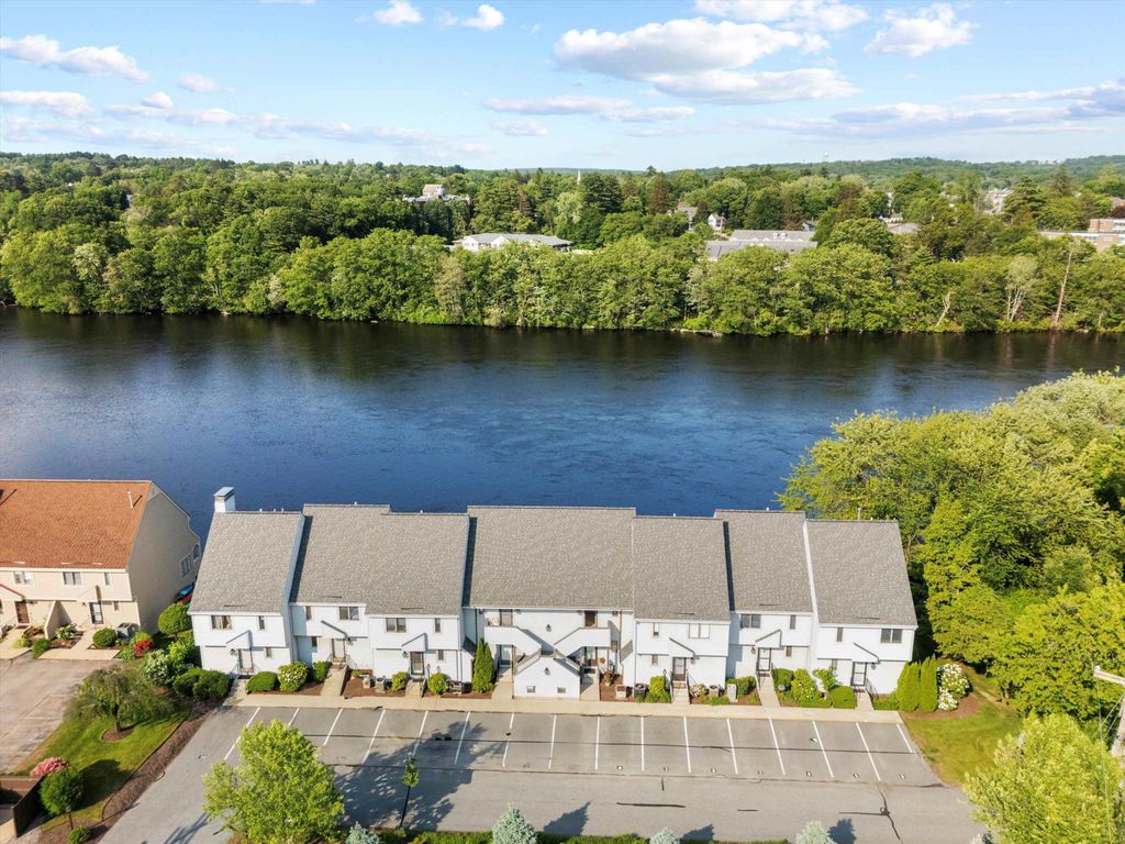 Photo of 33 River Front Drive #5, Manchester, NH 03102 (MLS # 5074800)