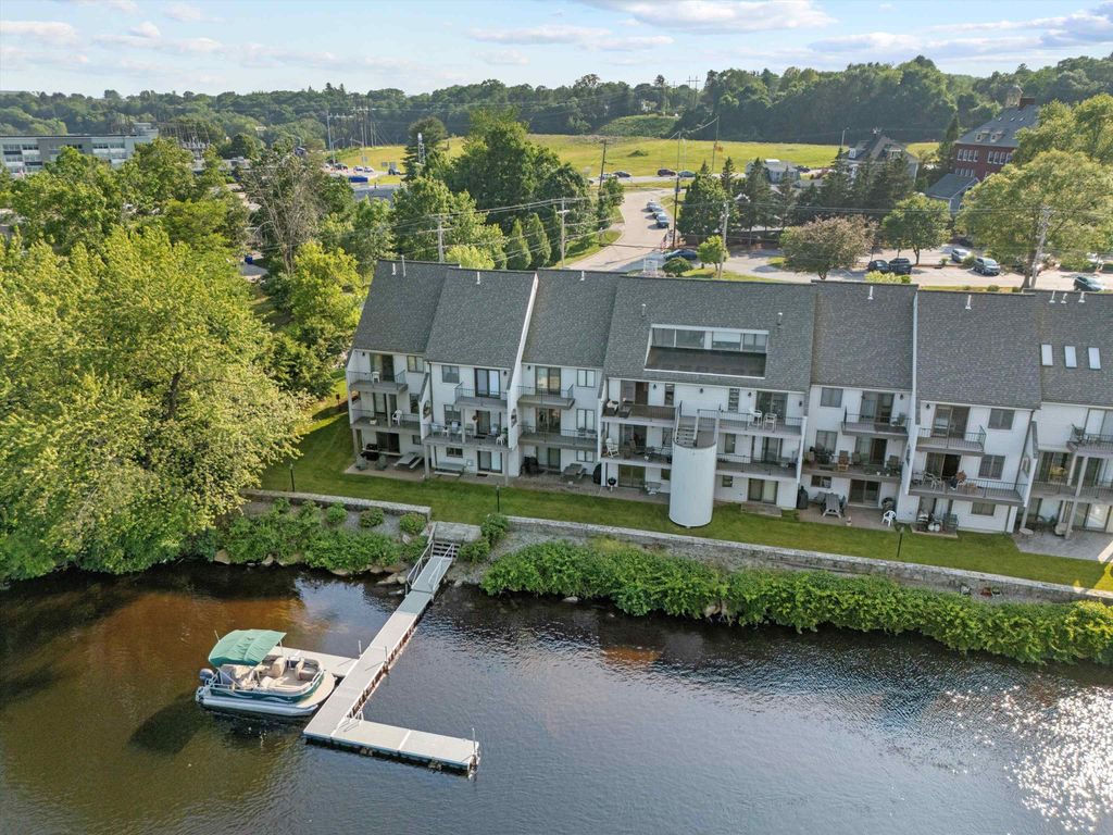 Photo of 33 River Front Drive #5, Manchester, NH 03102 (MLS # 5074800)
