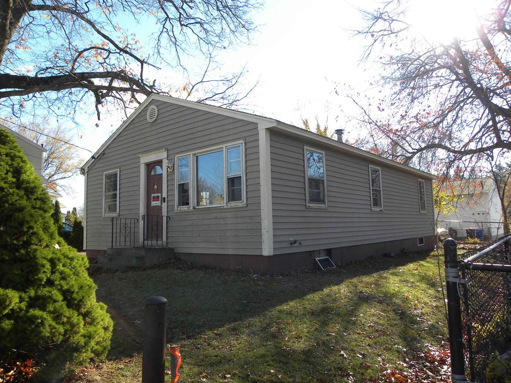 Photo of 60 W Elmwood Avenue, Manchester, NH 03103 (MLS # 5070816)