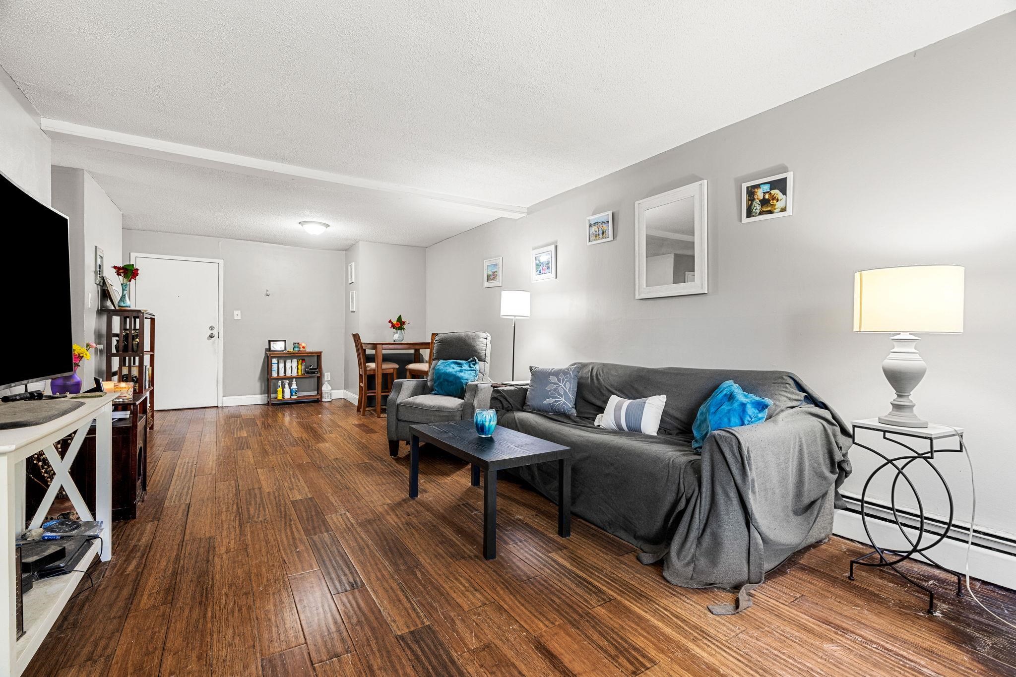 2 Silvestri Circle 4