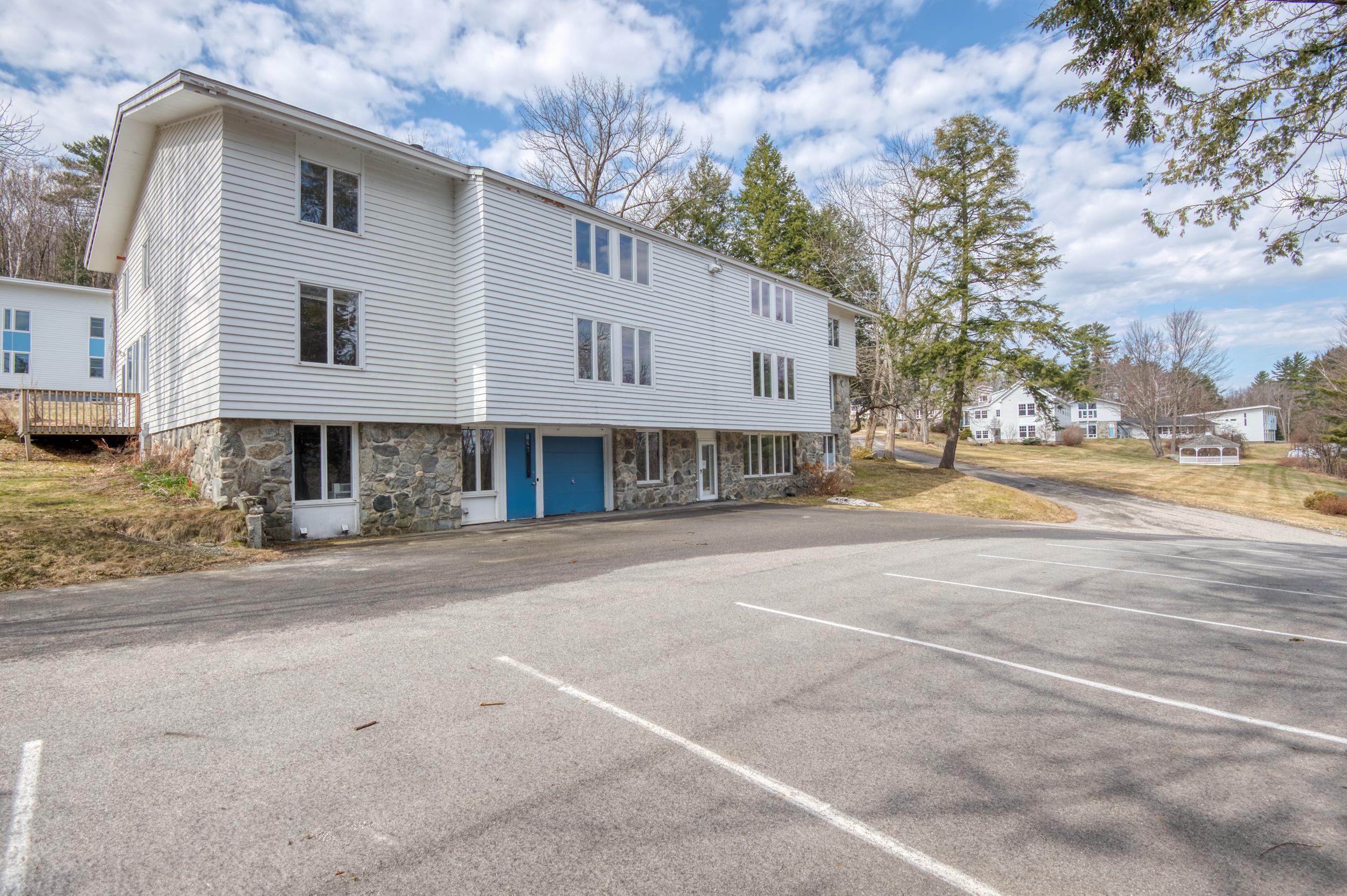 371 West Farm Road