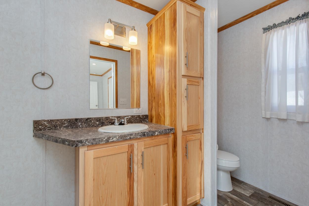 Concord, New Hampshire 03303, United States, 2 Bedrooms Bedrooms, ,2 BathroomsBathrooms,Residential,Active,895