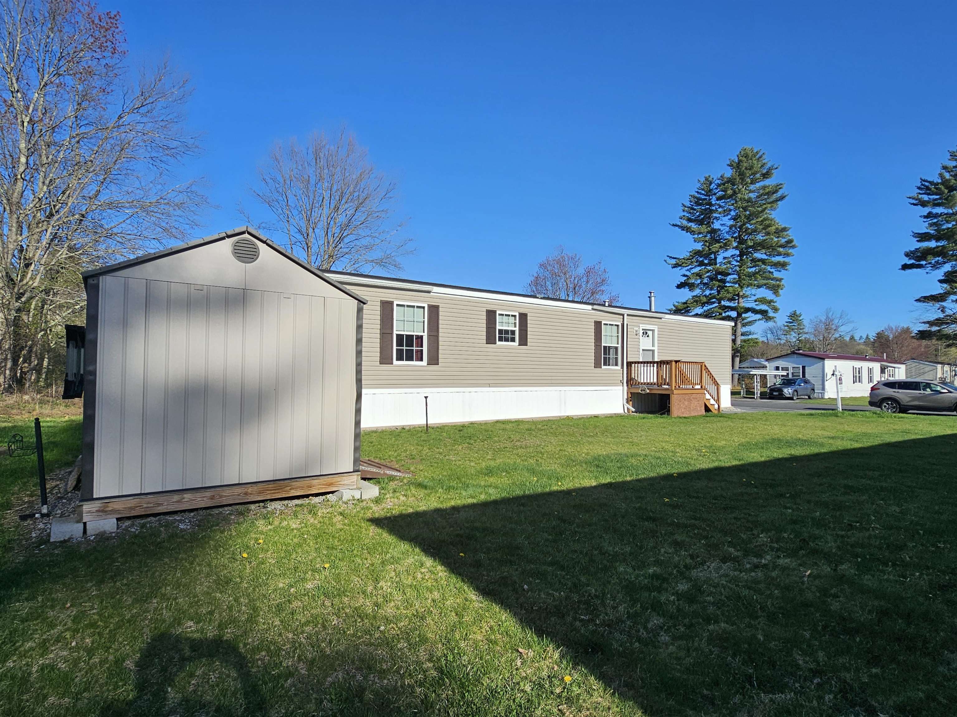 Concord, New Hampshire 03303, United States, 2 Bedrooms Bedrooms, ,2 BathroomsBathrooms,Residential,Active,895