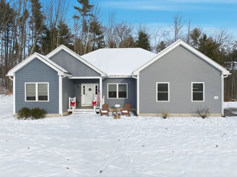 Photo of 18 Hickorywood Circle, Meredith, NH 03253 (MLS # 5072019)