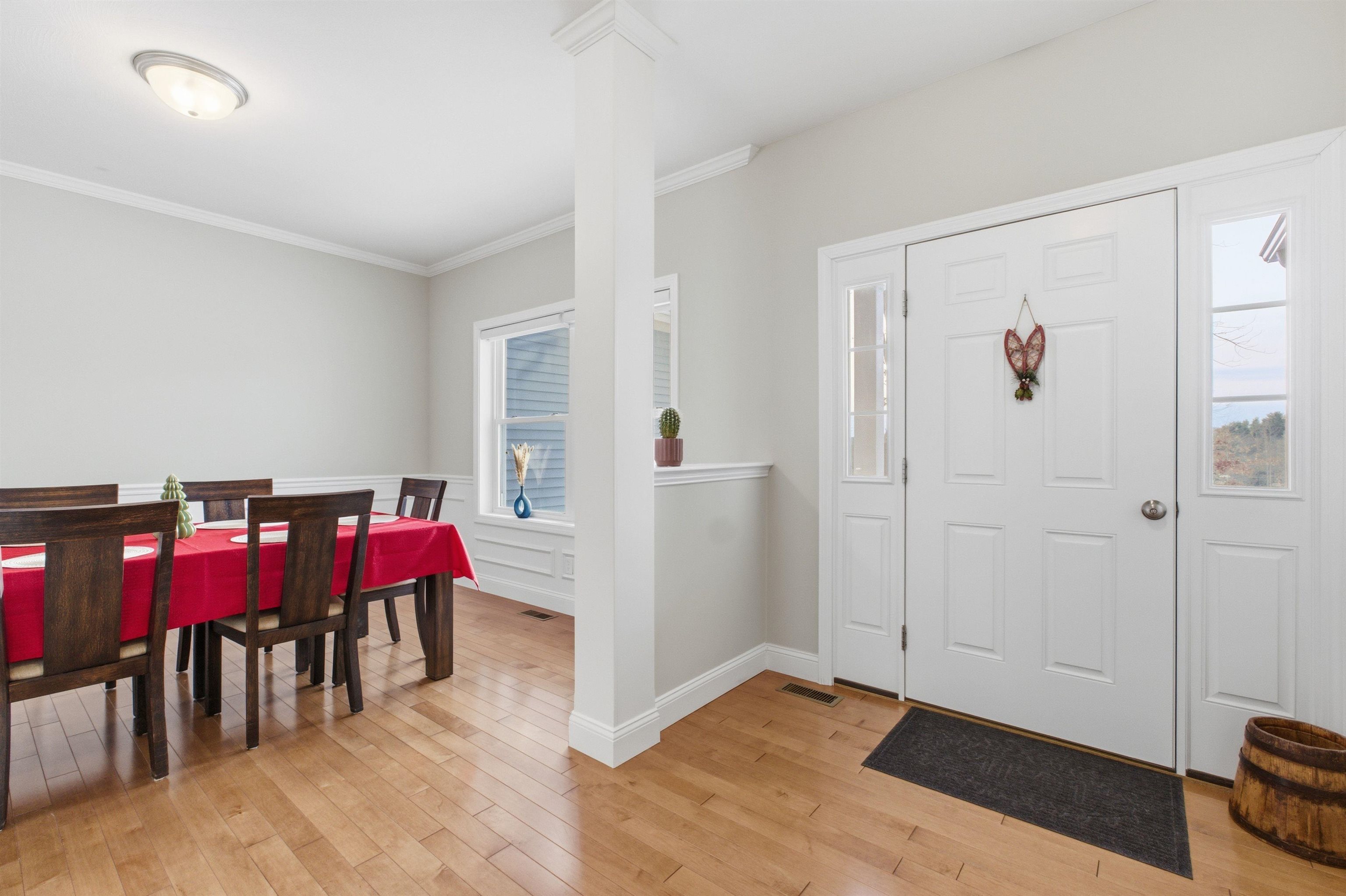 18 Hickorywood Circle