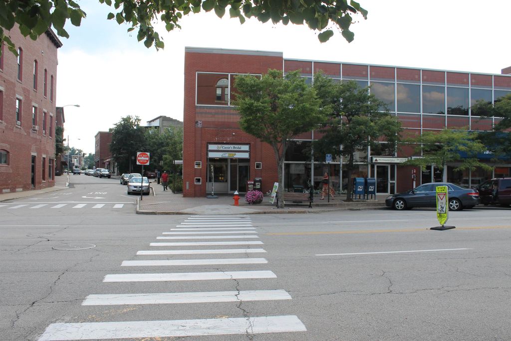 Photo of 39 N Main Street, Concord, NH 03301 (MLS # 5025265)
