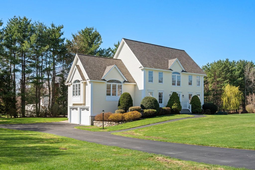 Photo of 1 Silver Brook Street, Salem, NH 03079 (MLS # 5085277)