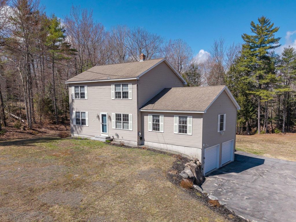 Photo of 56 Grandview Loop, Wakefield, NH 03872 (MLS # 5082632)
