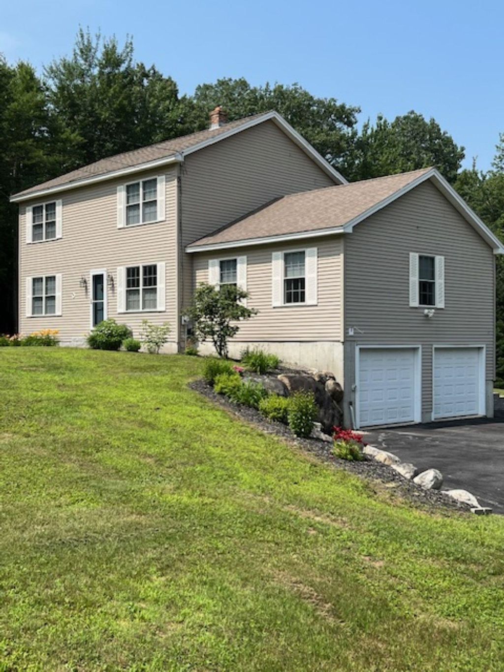 Photo of 56 Grandview Loop, Wakefield, NH 03872 (MLS # 5082632)