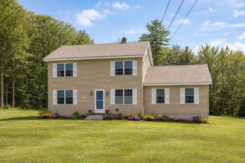 Photo of 56 Grandview Loop, Wakefield, NH 03872 (MLS # 5082632)