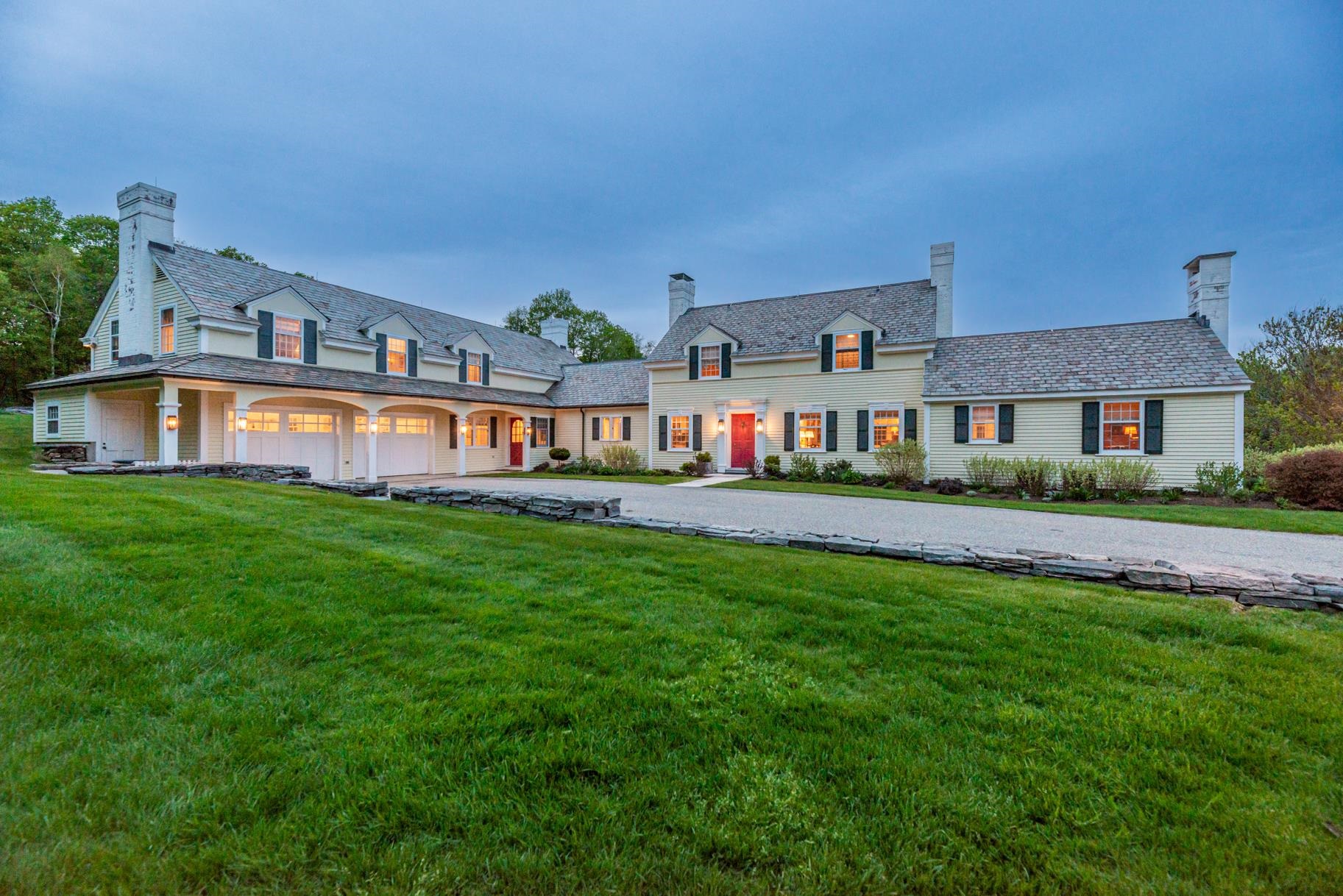 318 Spring Hill Lane