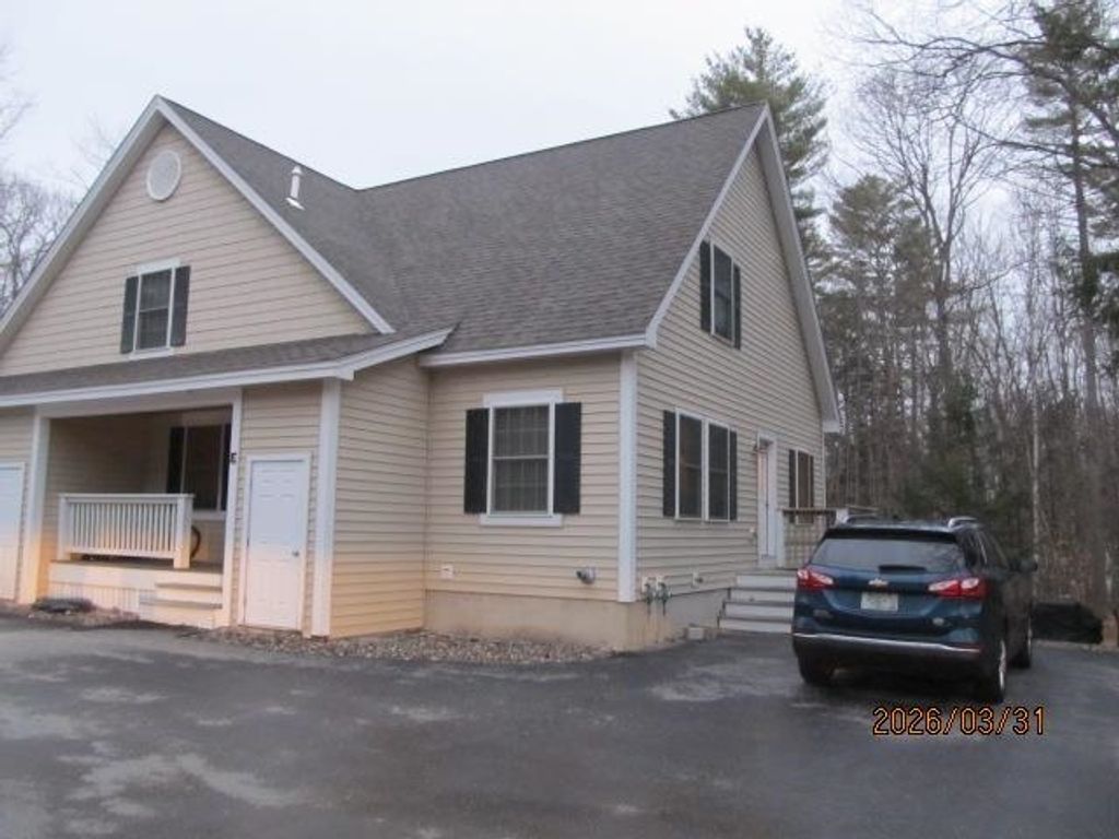 Photo of 562 NH Route 103 #E, Sunapee, NH 03782 (MLS # 5080539)
