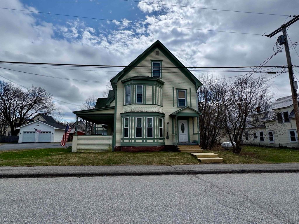 Photo of 20 Pine Street, Haverhill, NH 03785 (MLS # 5073941)