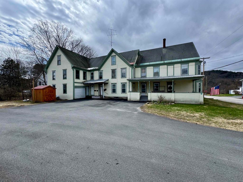 Photo of 20 Pine Street, Haverhill, NH 03785 (MLS # 5073941)