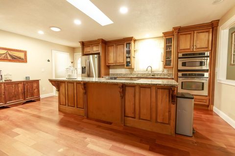 1322 Main Street Dublin NH 03444