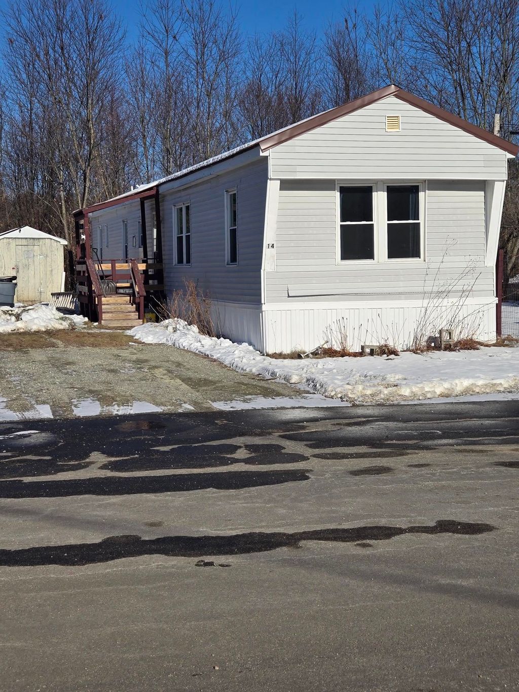 Photo of 14 Anthony Circle, Swanzey, NH 03446 (MLS # 5072289)