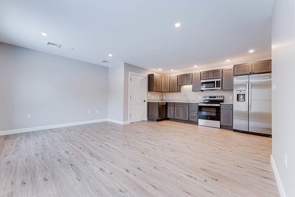 Photo of 3 Strafford Road #2, Rochester, NH 03867 (MLS # 5073952)