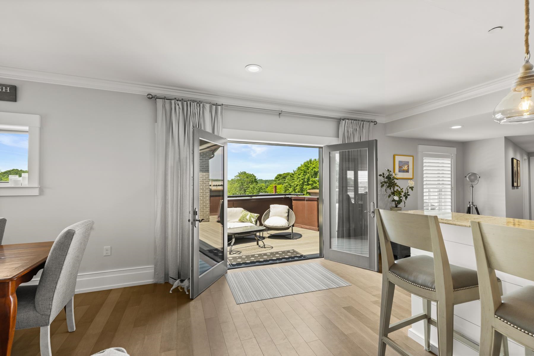 51 Islington Street 406