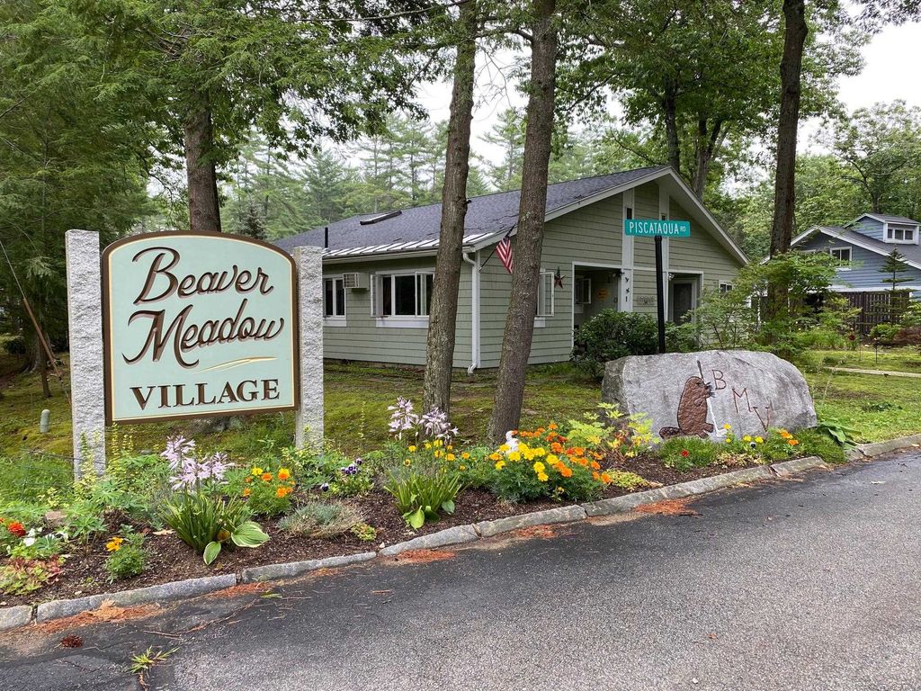 Photo of 22 Piscataqua Road, Concord, NH 03303 (MLS # 5071713)