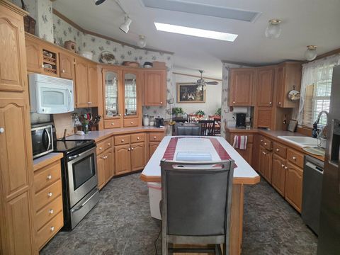 13 Seneca Street Rochester NH 03839