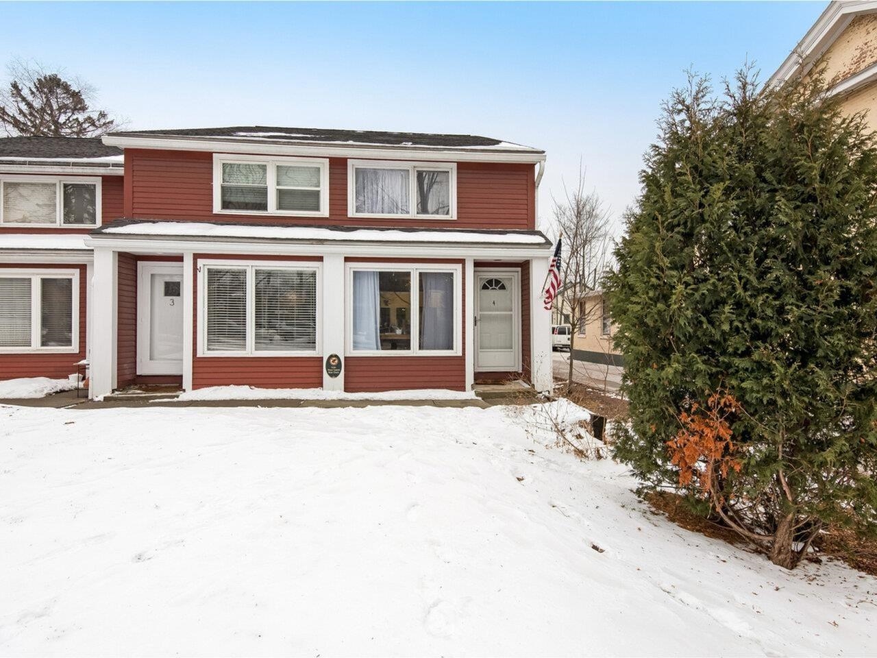 Photo 1 of 19 — 297 College Street 4C, Burlington, VT 05401