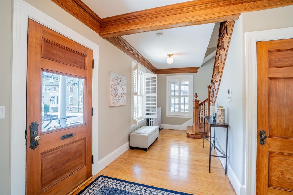 Photo of 115 Court Street, Portsmouth, NH 03801 (MLS # 5063751)