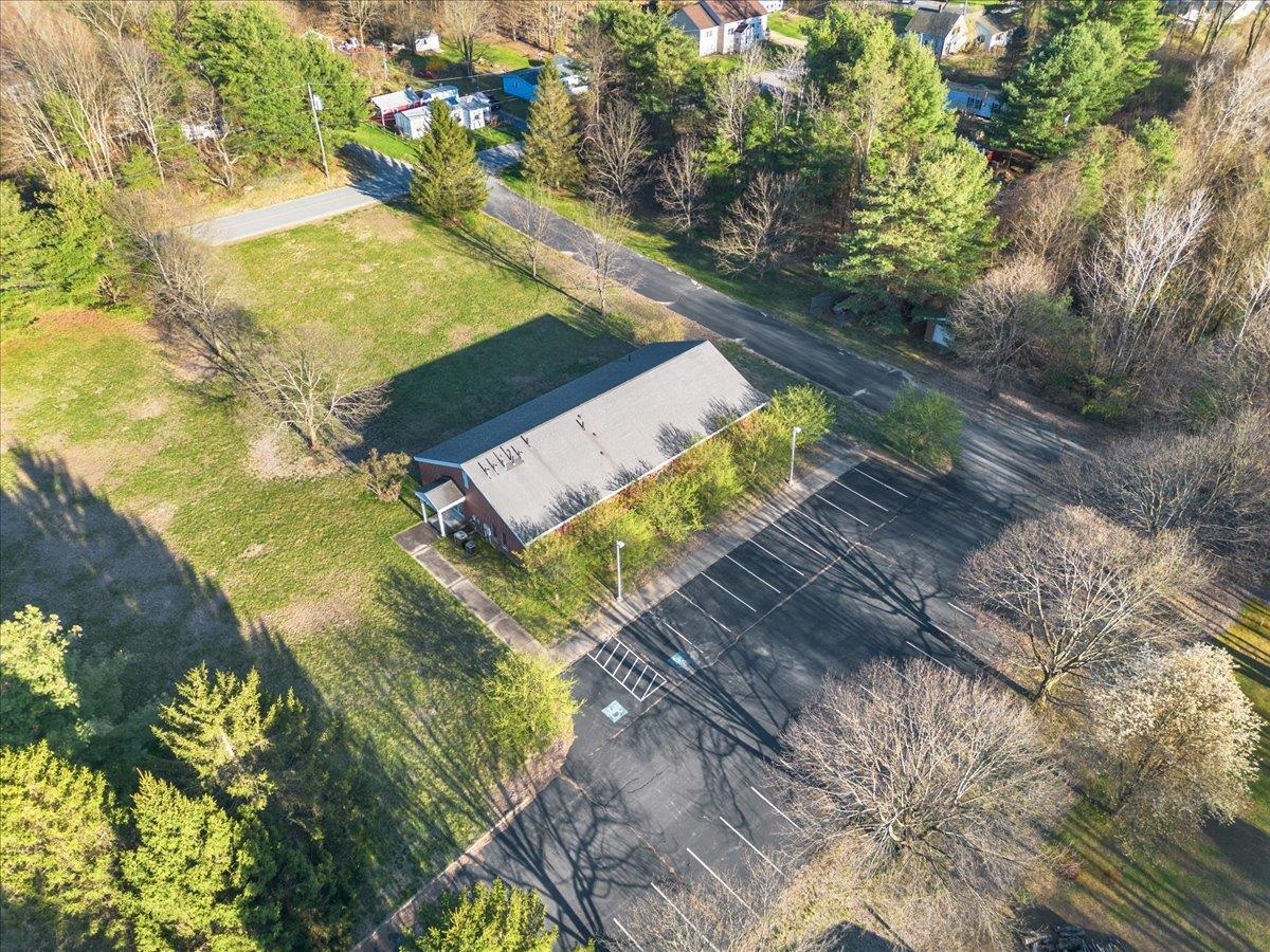 59 Plain Road