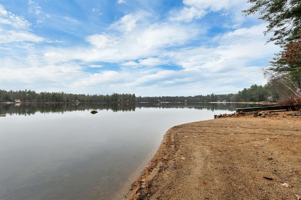 Photo of 6 Abbott Lane, Ossipee, NH 03864 (MLS # 5070970)