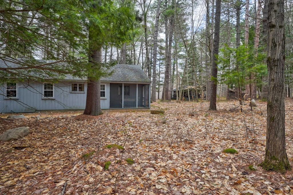 Photo of 2500 West Side Road, Conway, NH 03860 (MLS # 5084891)
