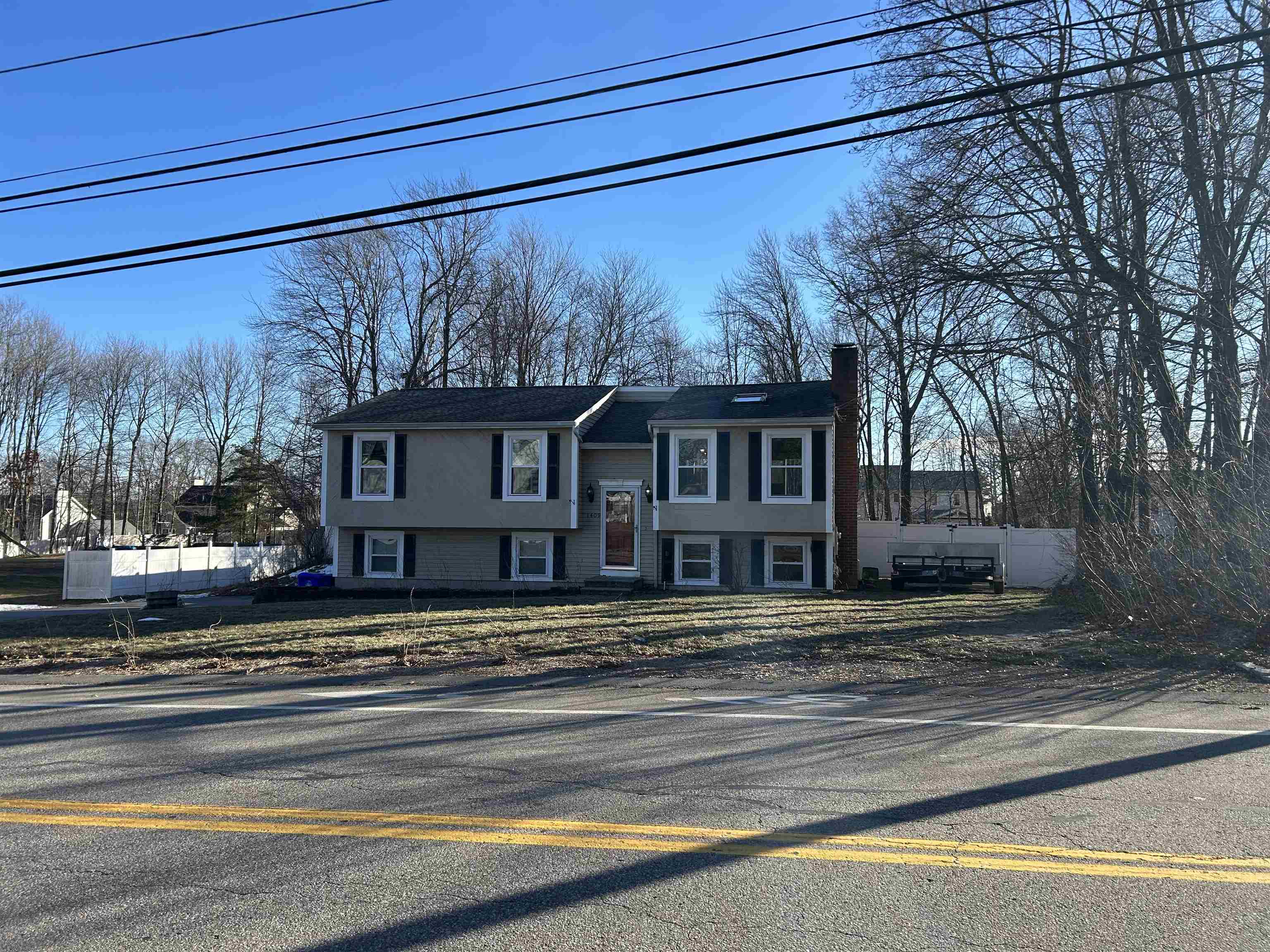 1409 wellington Road