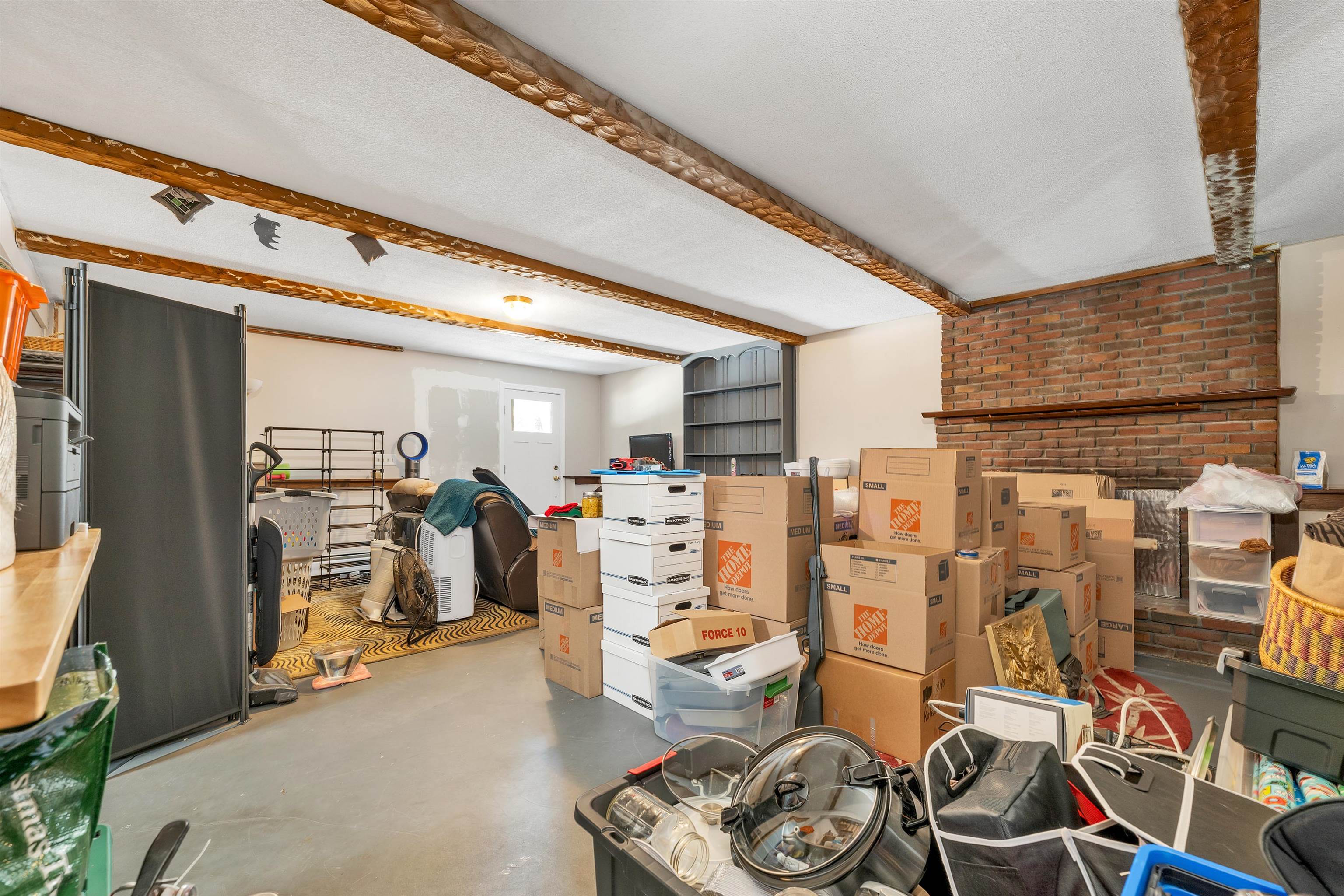 Candia, New Hampshire 03034, United States, 3 Bedrooms Bedrooms, ,3 BathroomsBathrooms,Residential,Pending,87839