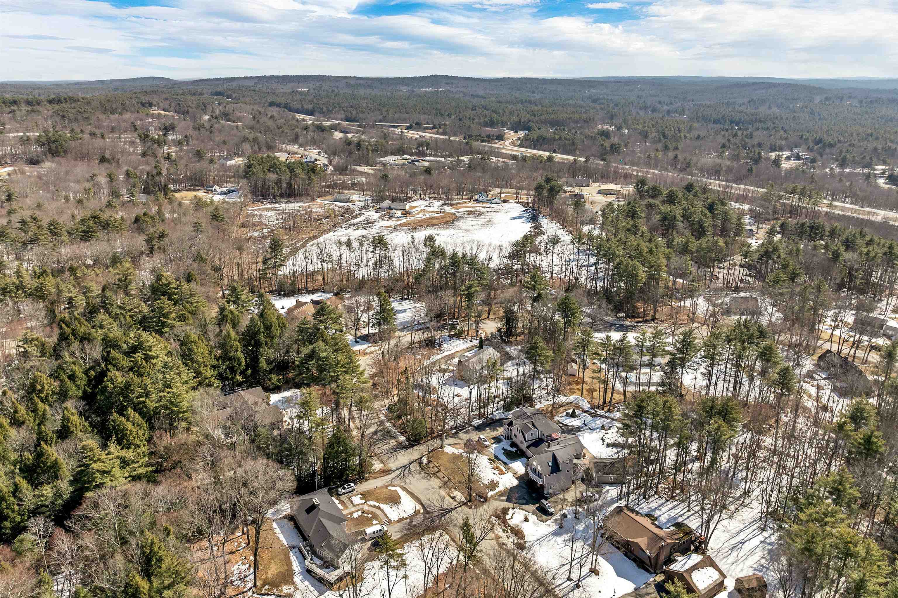 Candia, New Hampshire 03034, United States, 3 Bedrooms Bedrooms, ,3 BathroomsBathrooms,Residential,Pending,87839