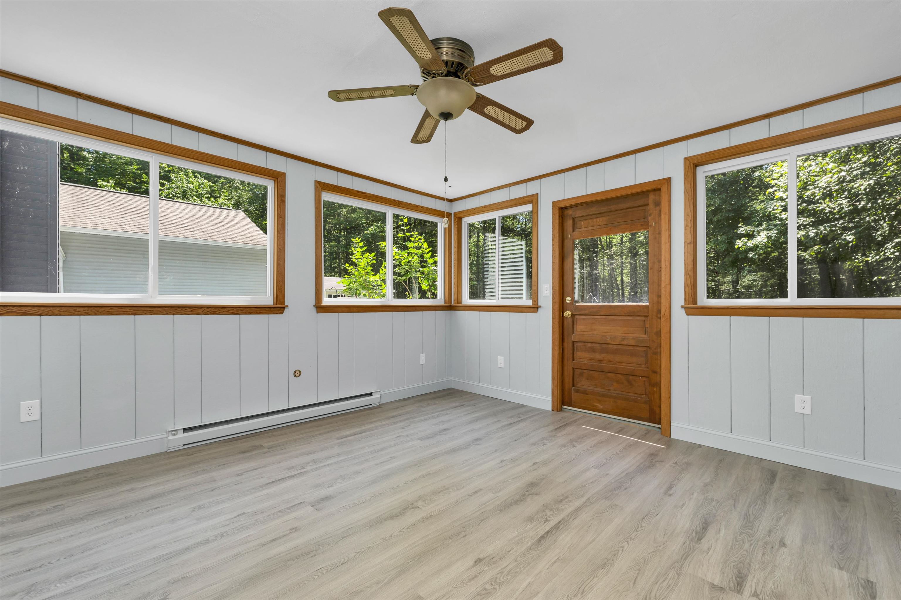 Bow, New Hampshire 03304, United States, 2 Bedrooms Bedrooms, ,2 BathroomsBathrooms,Residential,Pending,159219