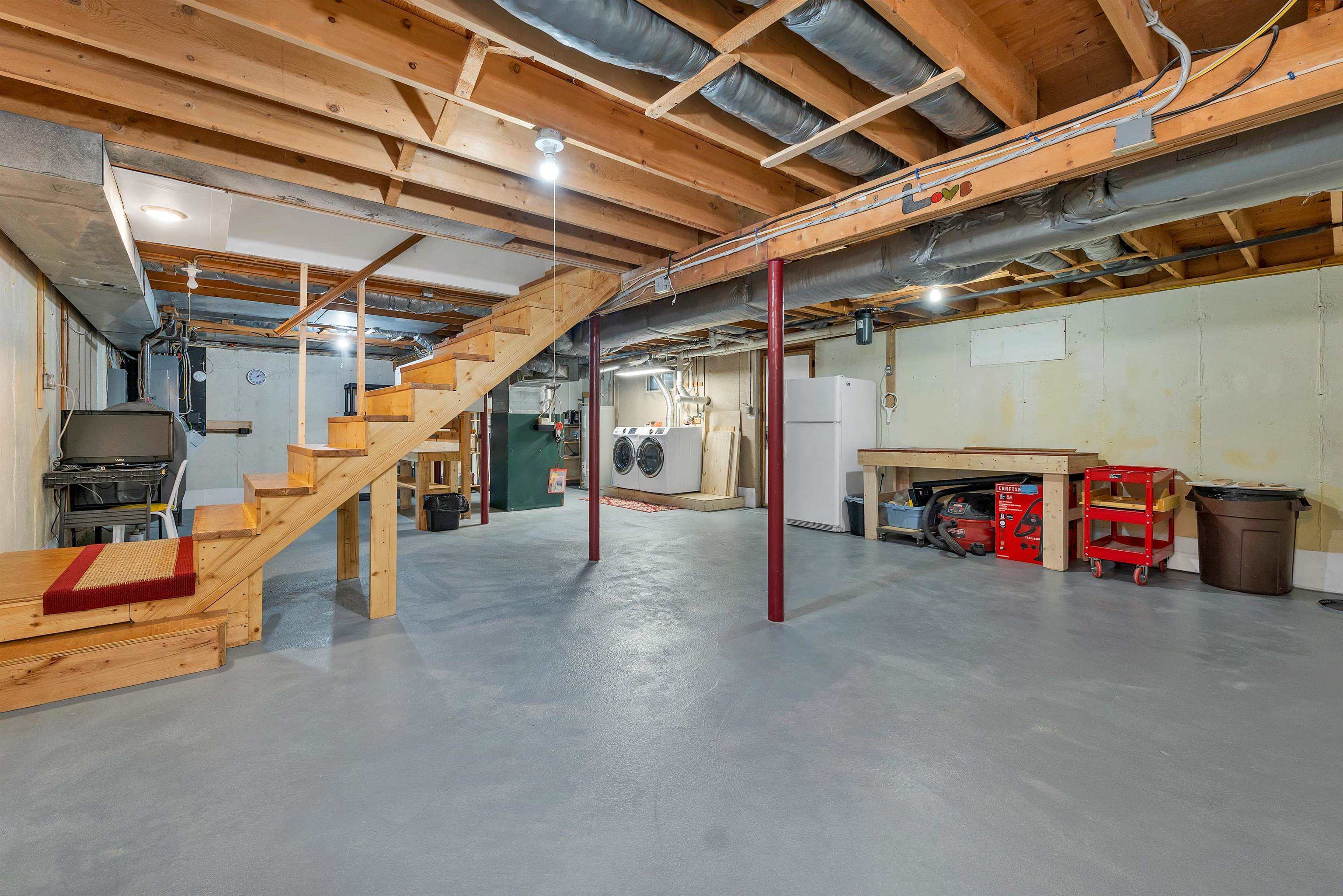 Bow, New Hampshire 03304, United States, 2 Bedrooms Bedrooms, ,2 BathroomsBathrooms,Residential,Pending,159219